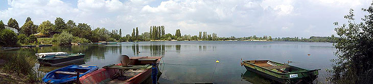 Deutschland 2007 -  Kuhunter- und Gänsedrecksee im Seengebiet Binsfeld bei Speyer - Panormabild vom Tauchereinstieg Süd gesehen.