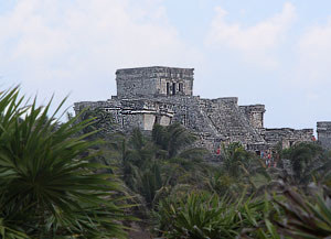 Mexiko 2003 - Tulum - Großer Tempel auch "Schloss" genannt