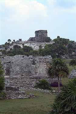 Mexiko 2003 - Tulum - Großer Tempel auch "Schloss" genannt